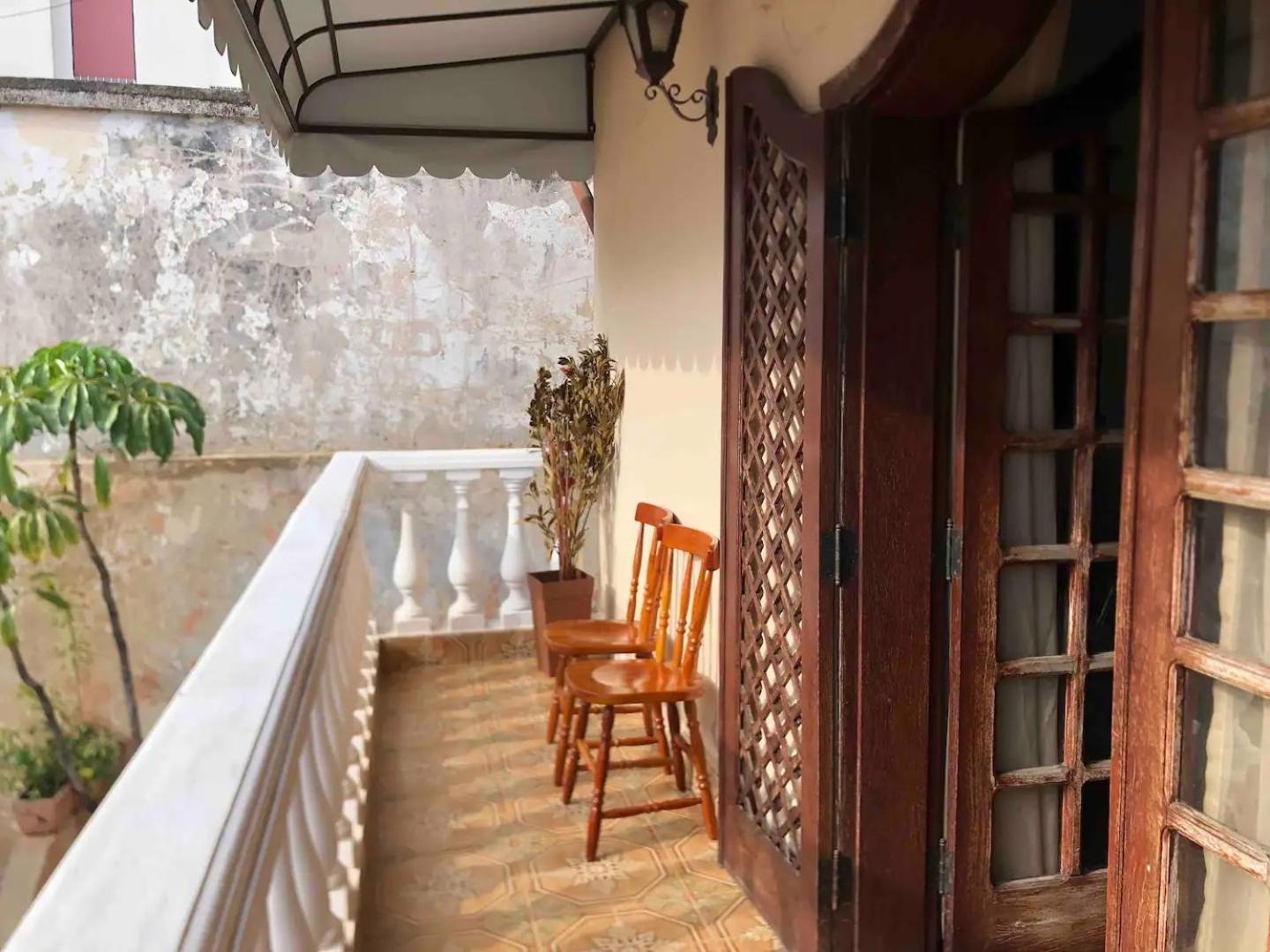 A Pousada Casa Amarela Belo Horizonte Exterior foto